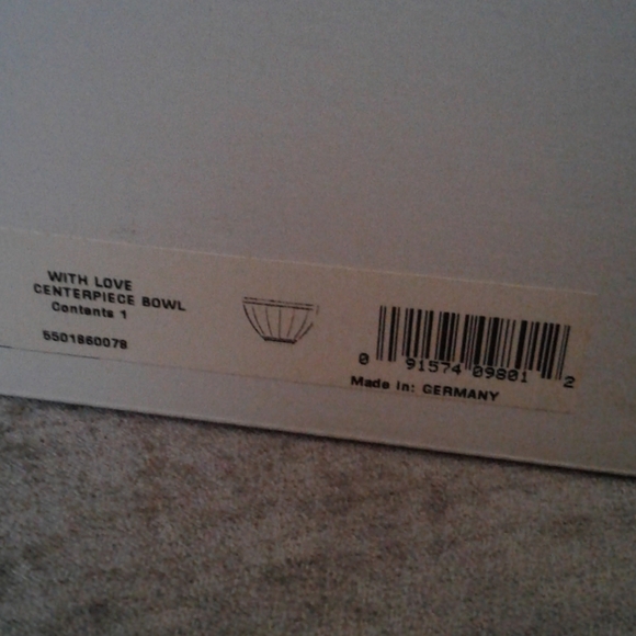 Vera Wang Wedgewood With Love Crystal Centre Piece - Picture 6 of 6